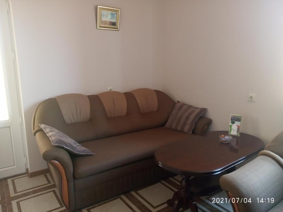 Guest House Hasmik Yeghegnadzor エクステリア 写真